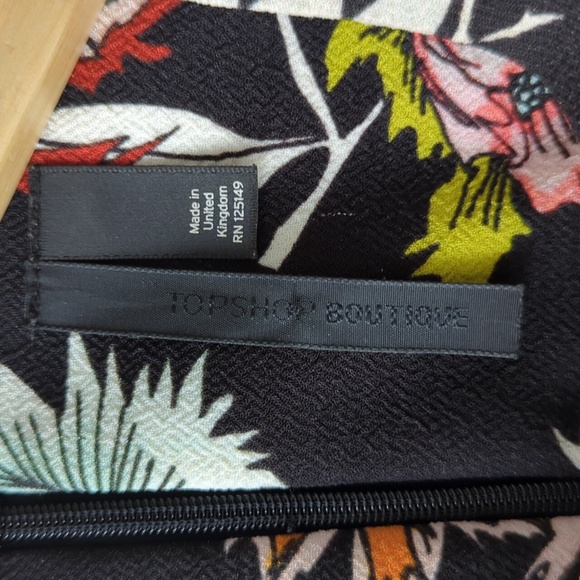 TOPSHOP Black Floral Dress US size 2 - Picture 3 of 5